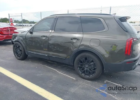 2022 Kia Telluride Ex z USA, uszkodzony, nr VIN 5XYP3DHC1NG320795